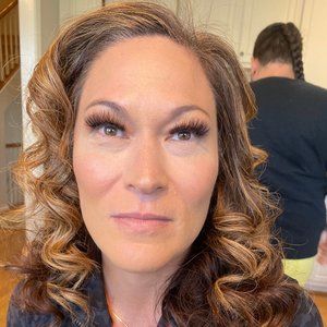 Meet your Posher, Cristina